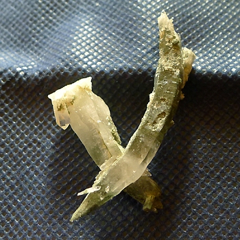 ヒマラヤ水晶原石特殊形状018