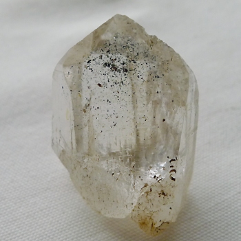 ヒマラヤ水晶原石特殊内包物021 ヘマタイトによるファントム層