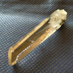 ヒマラヤ水晶　原石 楽天市場】ヒマラヤ水晶 原石 ポイント すいしょう クリスタル